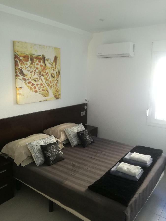 2 Bedroom Newly Renovated Bungalow Close To Bars & Restaurants Los Alcázares Exterior foto